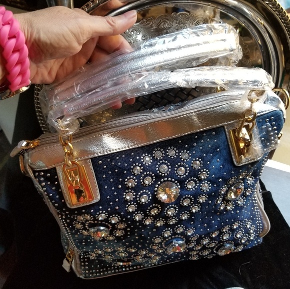 Designer Denim Bling Shoulder/Crossbody Bag NWT - Picture 4 of 7